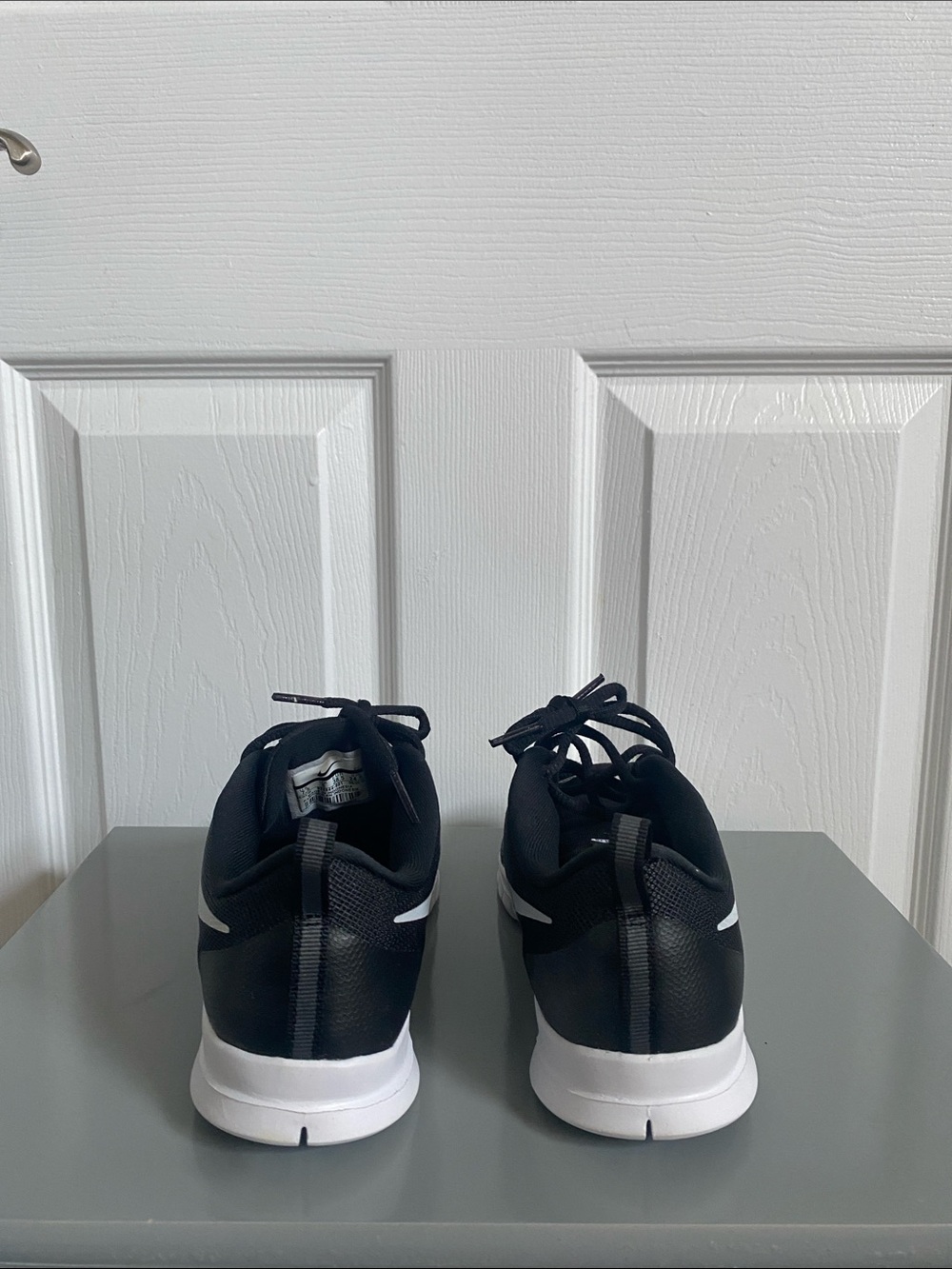 Nike Flex Essentials Training Shoe Black - Picture 9 of 12